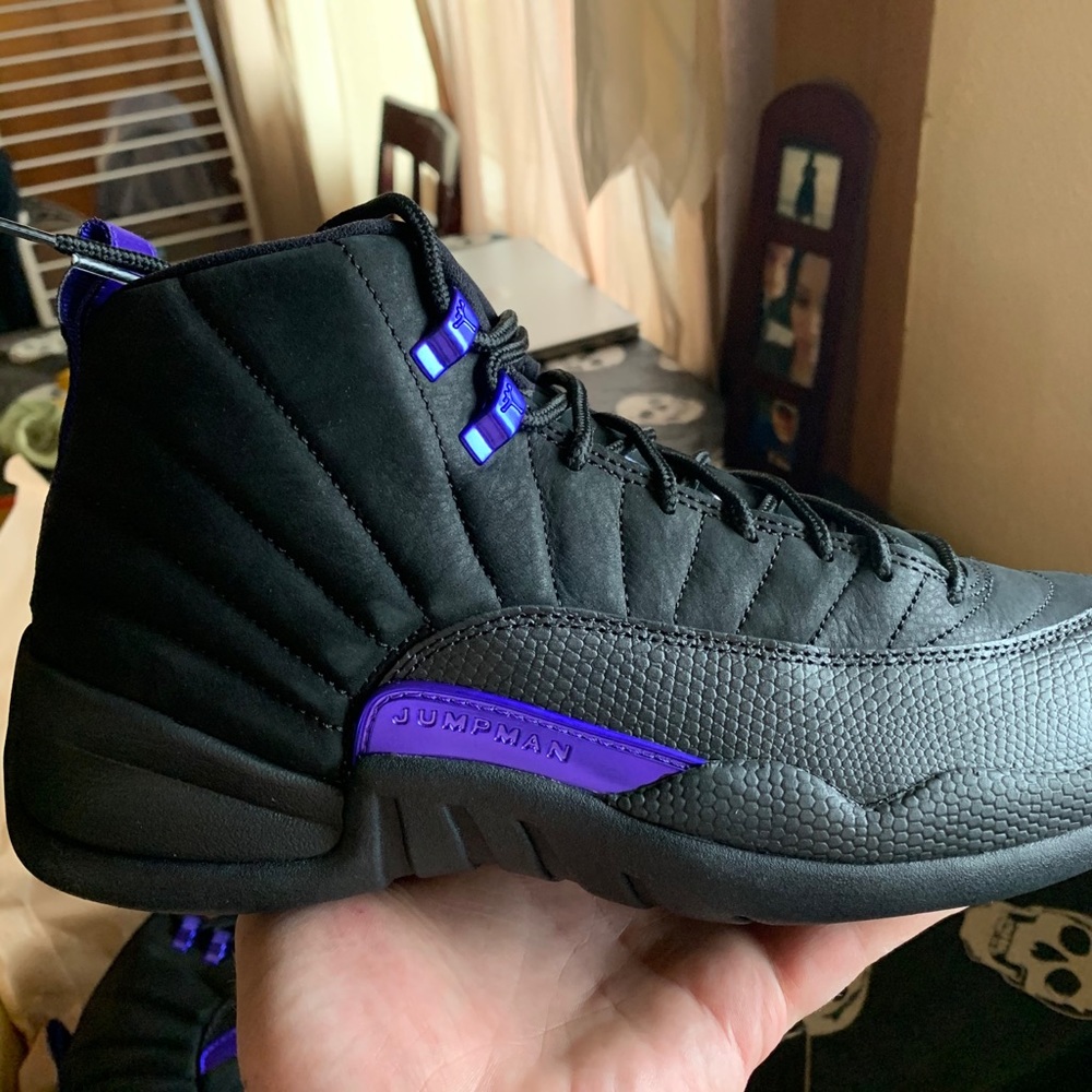 SOLD!!! Jordan 12 Retro Dark Concord
